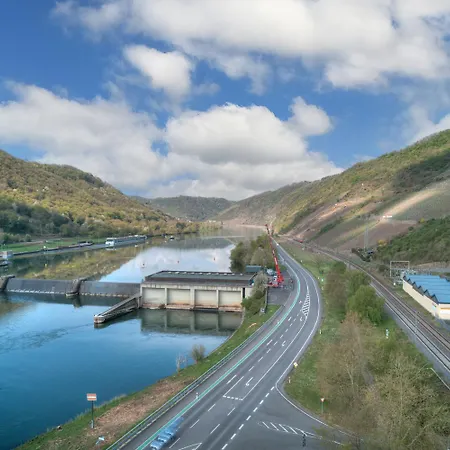 Funkenberg * Mueden (Mosel)