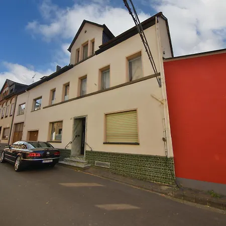 Funkenberg Apartment Mueden (Mosel)
